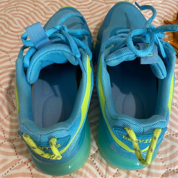 DEEVIKE RUNNING SHOES WOM
SLIP ATHLETIC
FASHION SNEAKERS Size 35 - Picture 7 of 12